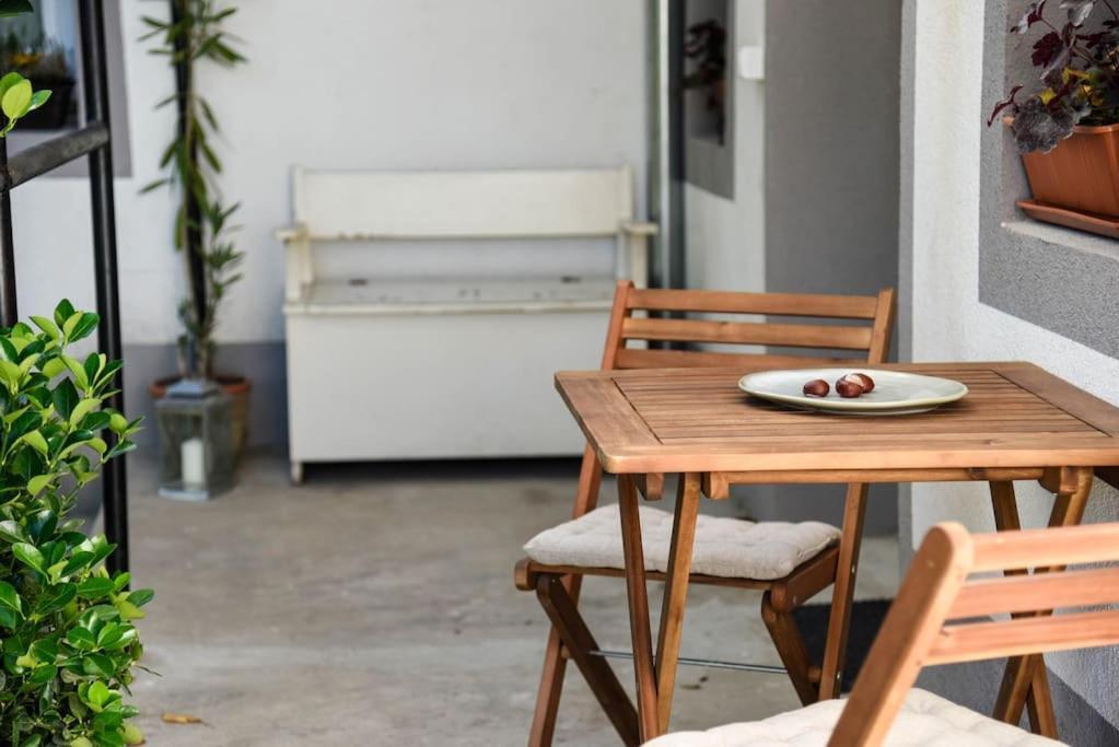 Parokia Apartman Es Coworking A Balaton Mellett Kaptalantoti Dış mekan fotoğraf